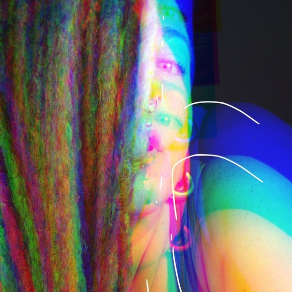 Meet your Posher, Jesslynn - Picture 1 of 1